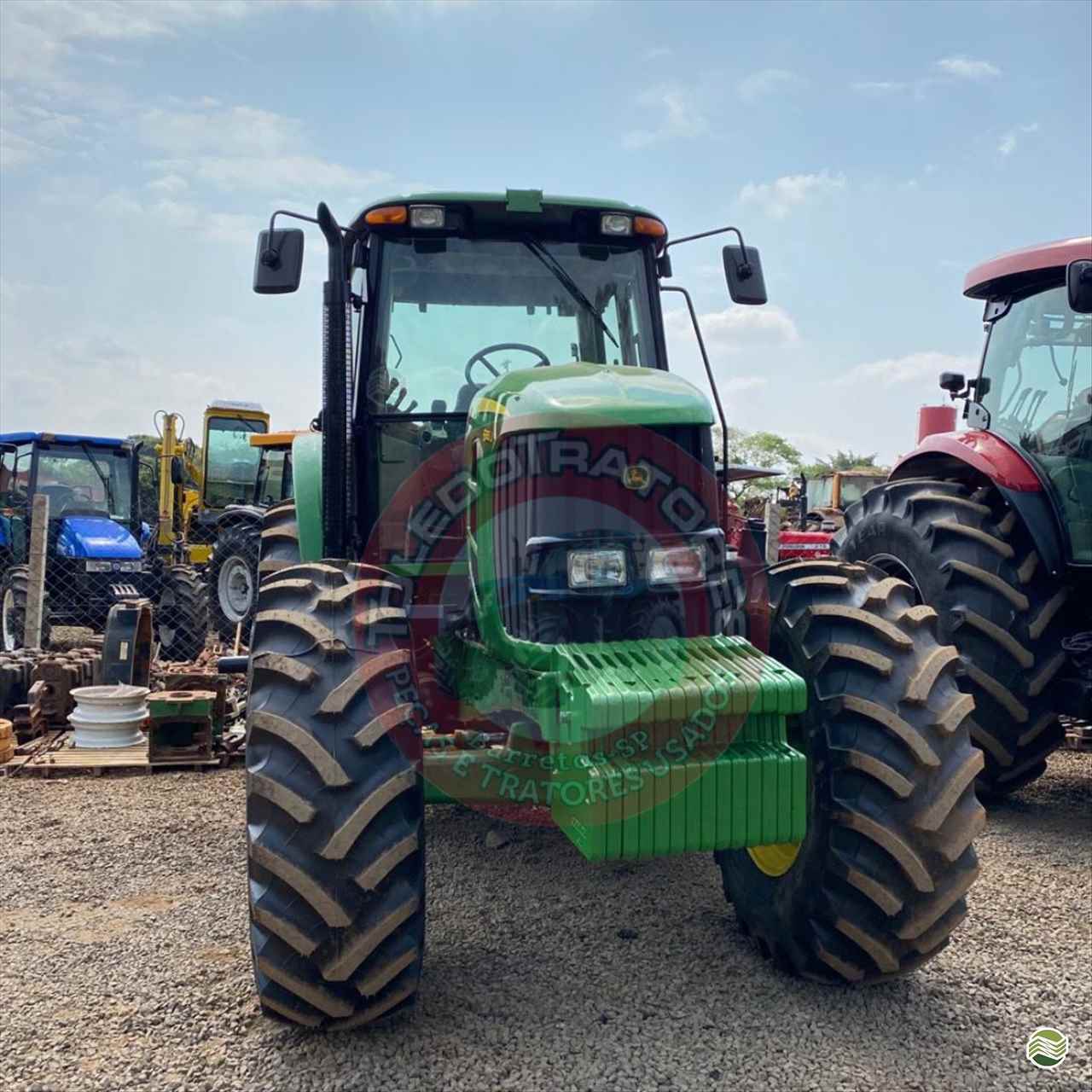TRATOR JOHN DEERE JOHN DEERE 6165J Tração 4x4 Toledo Peças e Tratores Usados BARRETOS SÃO PAULO SP